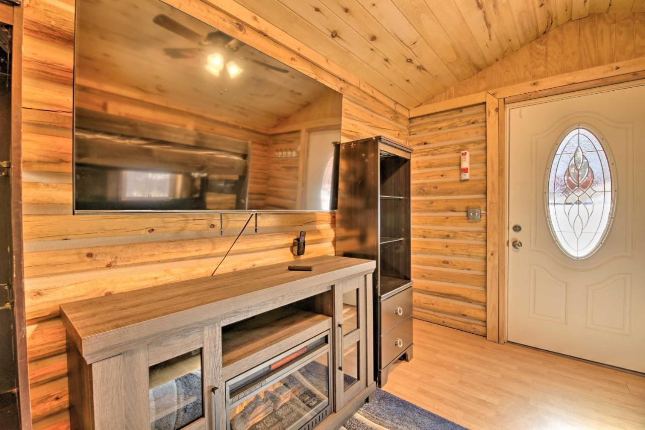 Pinetop Retreat With Hot Tub 3 Homes For Price Of 1 מראה חיצוני תמונה