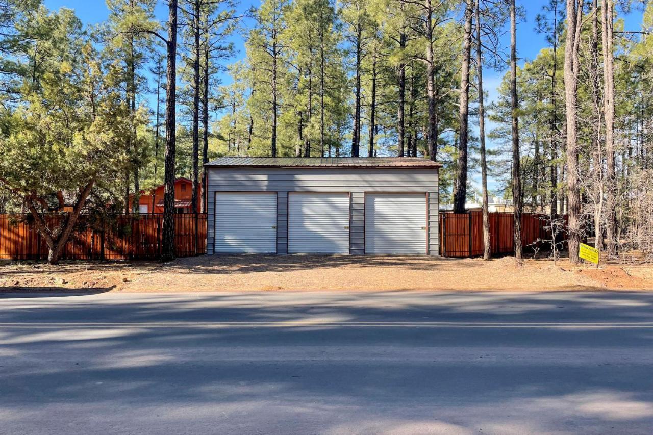 Pinetop Retreat With Hot Tub 3 Homes For Price Of 1 מראה חיצוני תמונה